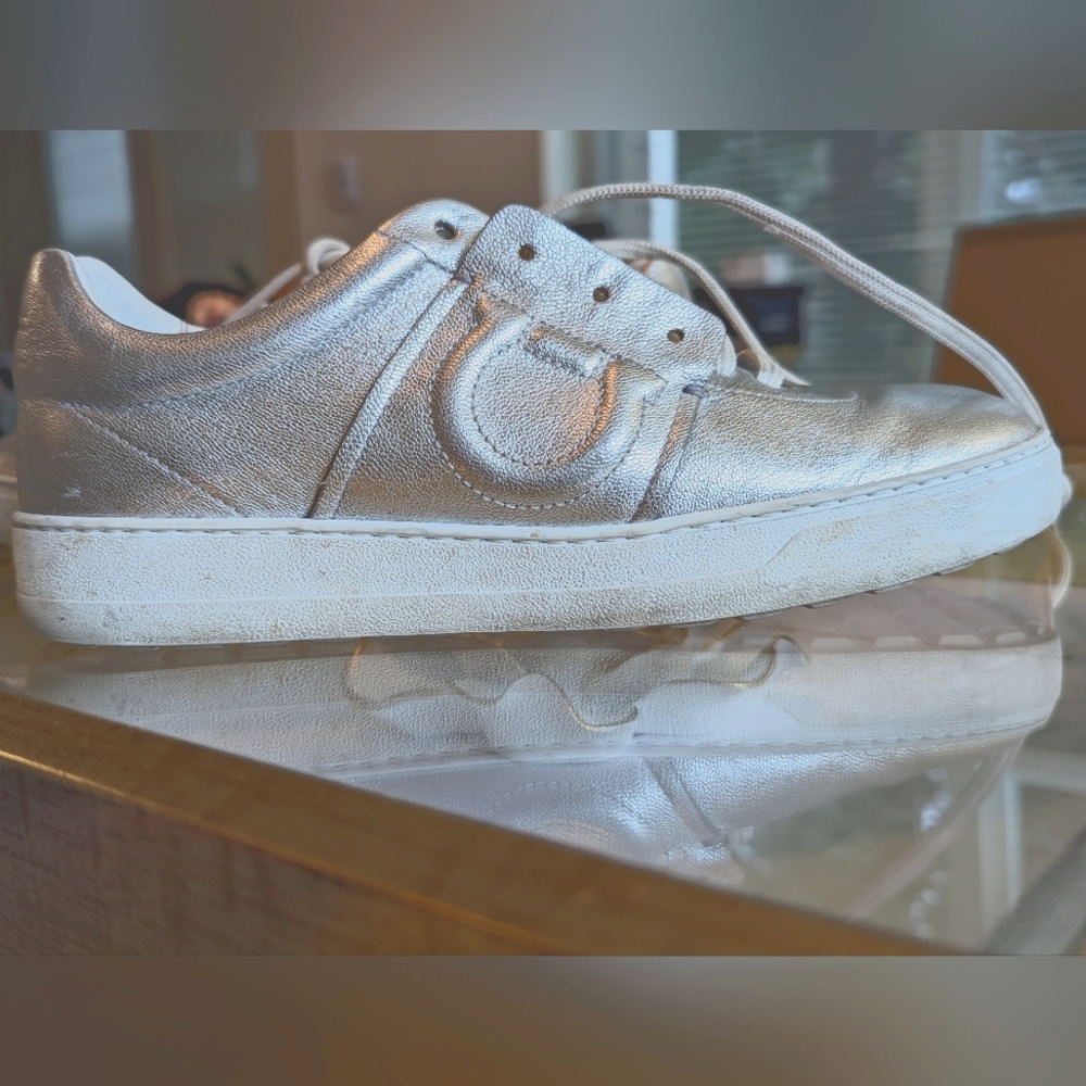 Ferragamo sneaker